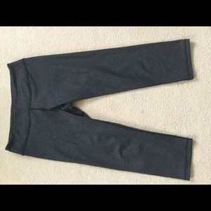 Lululemon wunder under crops size 10
